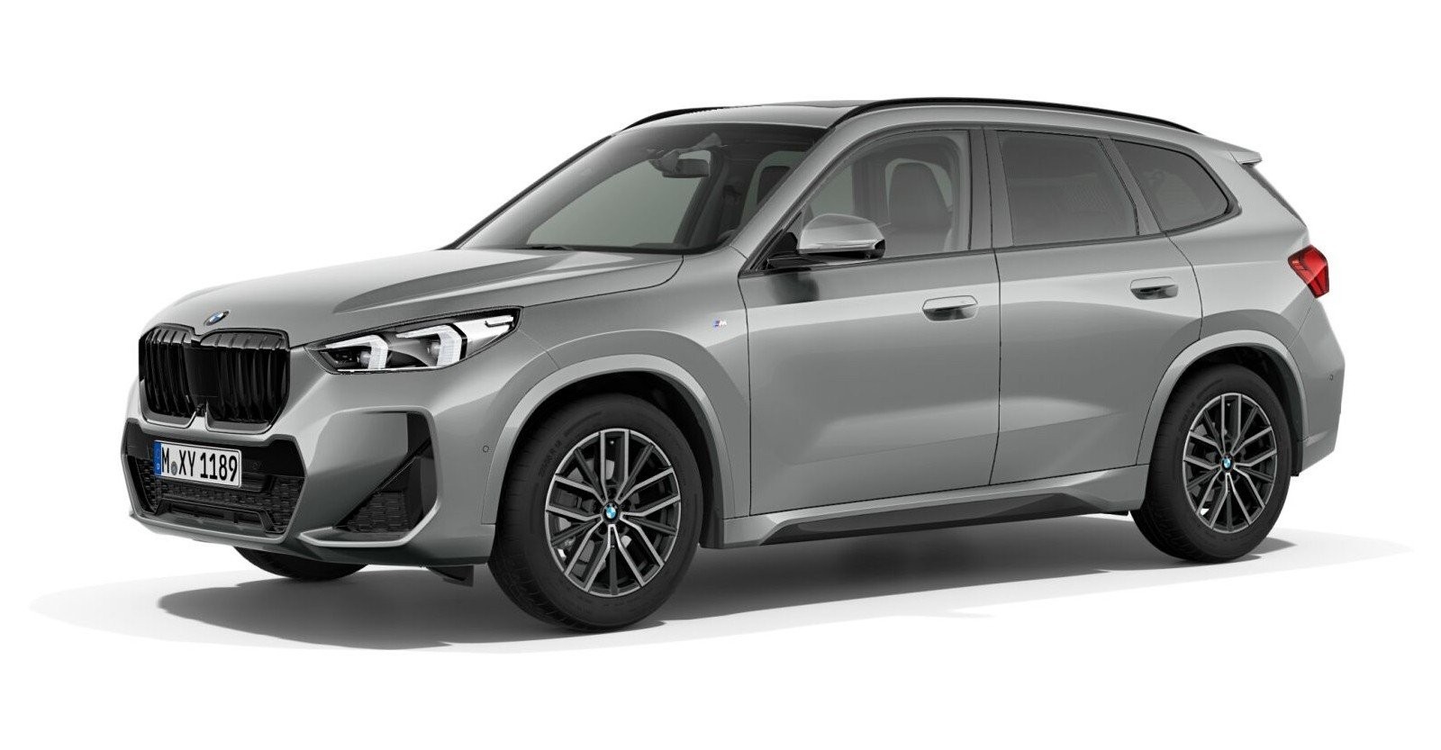 BMW X1 sDrive18i in Silber von vorne BMW X1 sDrive18i in Silber von vorne