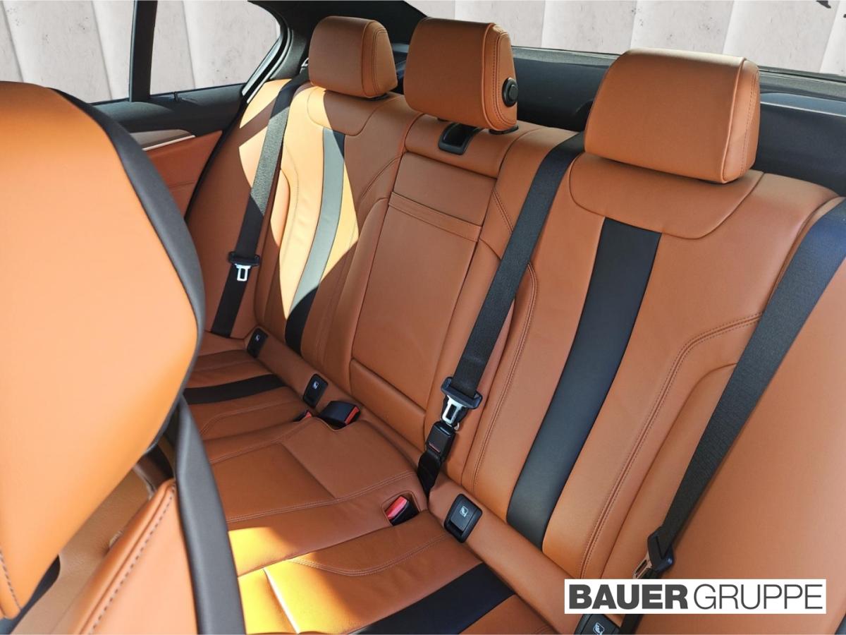 Originalaufnahme des Fahrzeugs