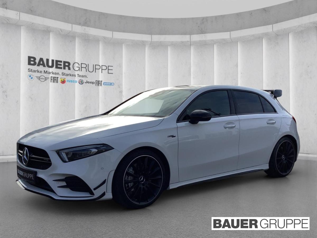 MERCEDES-BENZ A 35 AMG in Weiß von vorne