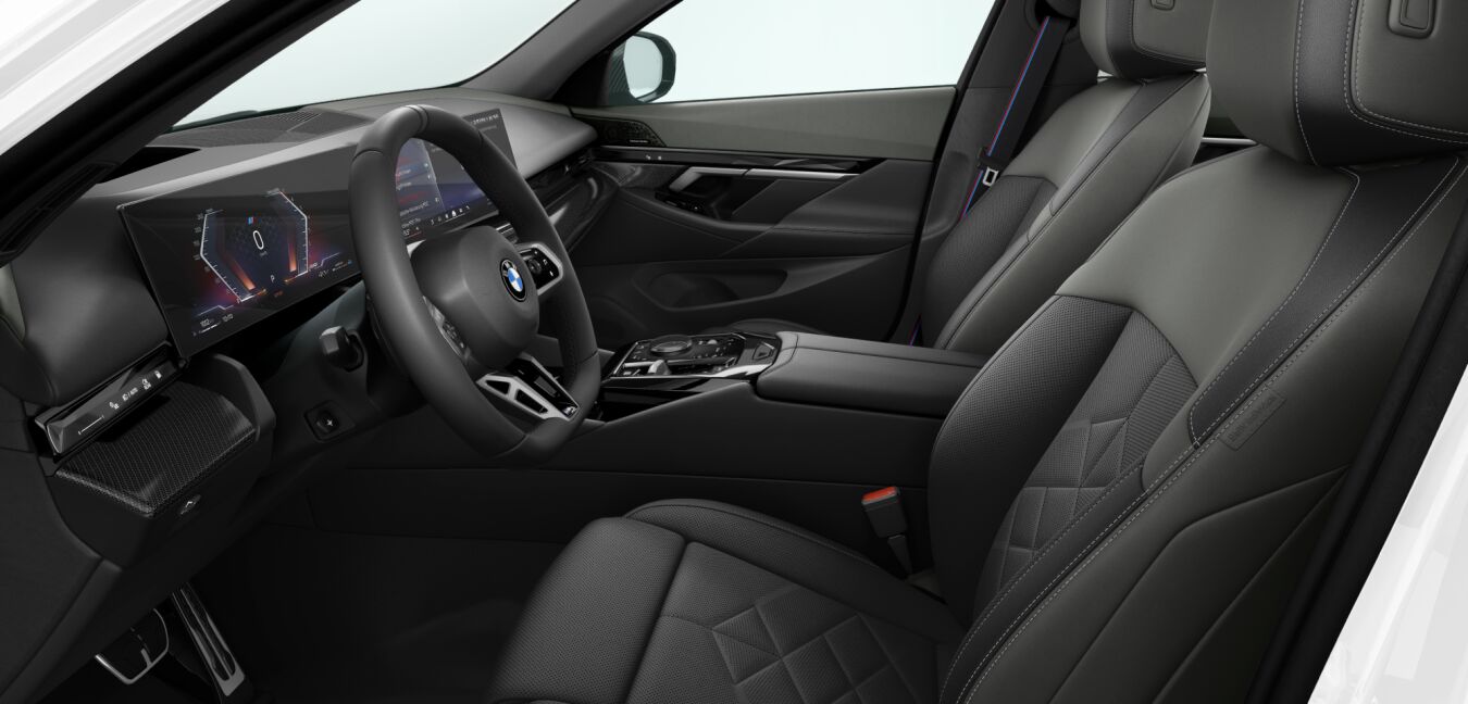 BMW BMW 5er im Innenraum seitlich BMW BMW 5er im Innenraum seitlich