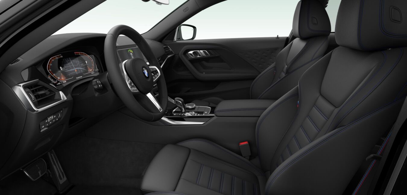 BMW BMW 2er im Innenraum seitlich BMW BMW 2er im Innenraum seitlich