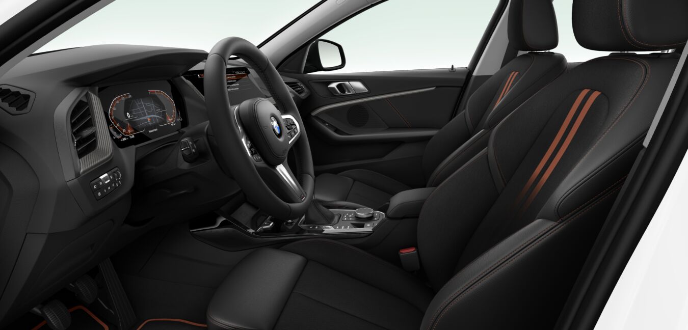 BMW BMW 1er im Innenraum seitlich BMW BMW 1er im Innenraum seitlich