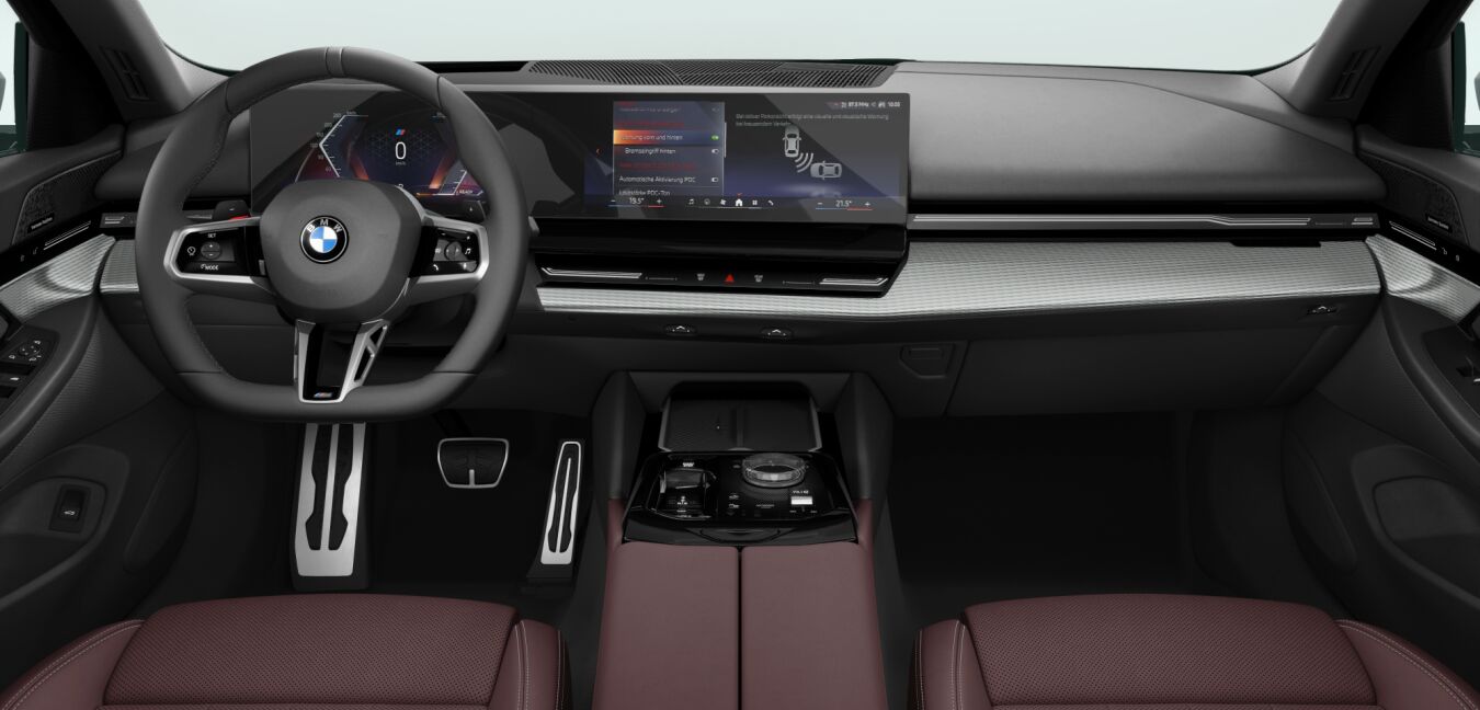 BMW BMW 5er im Innenraum von vorne BMW BMW 5er im Innenraum von vorne