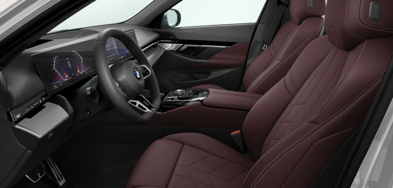 BMW BMW 5er im Innenraum seitlich BMW BMW 5er im Innenraum seitlich