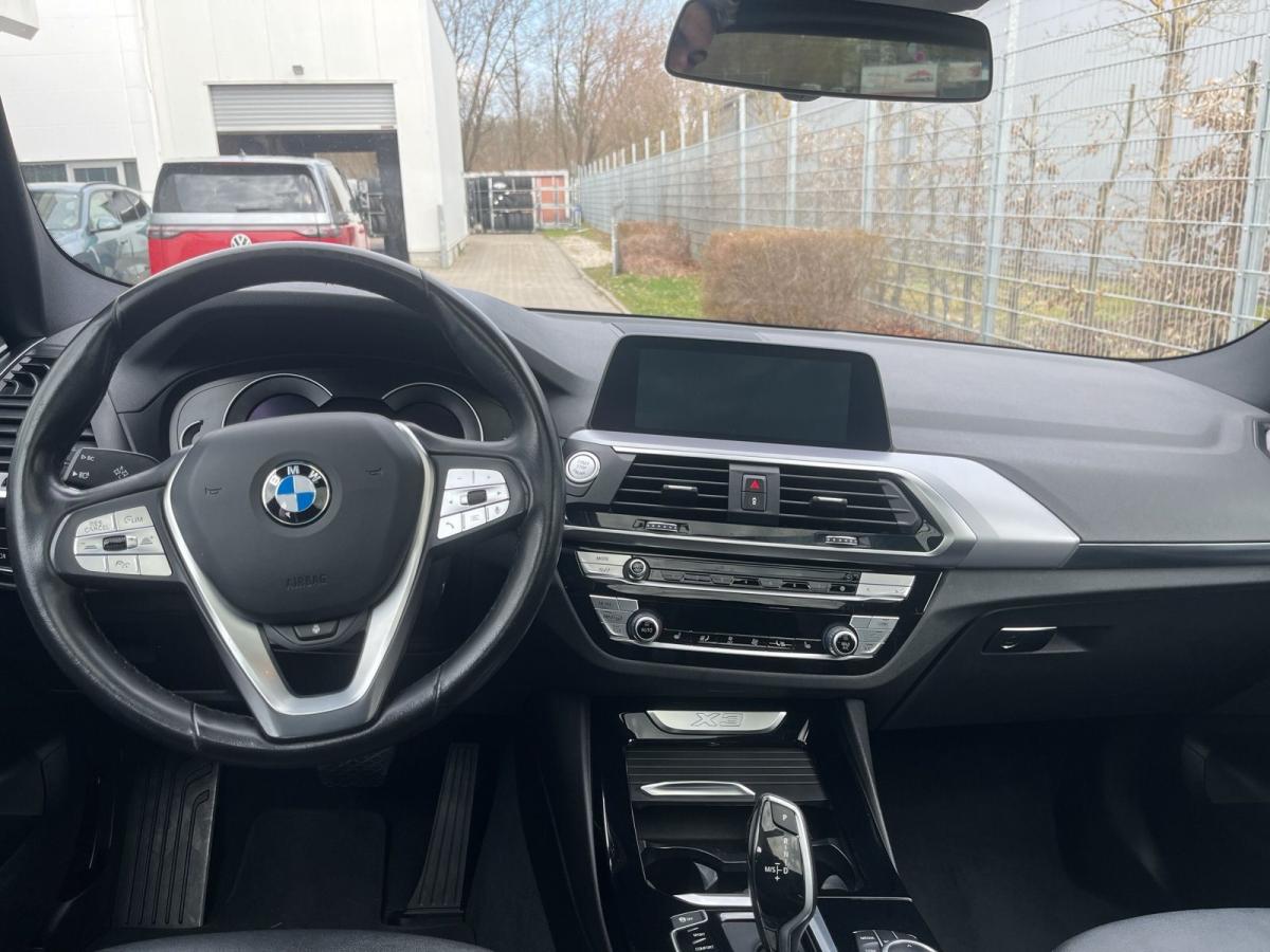 Originalaufnahme des Fahrzeugs Originalaufnahme des Fahrzeugs