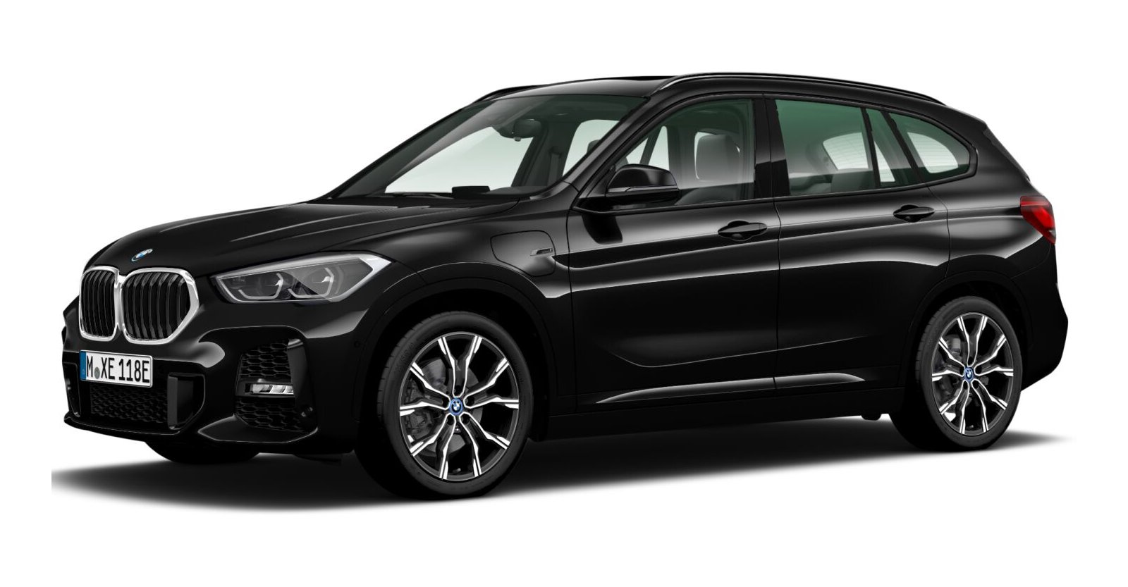 BMW X1 xDrive25e in Schwarz von vorne