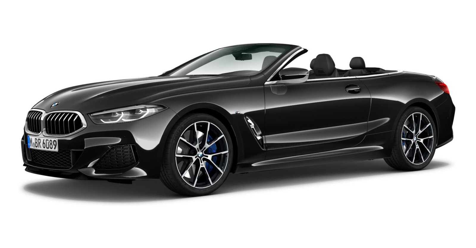 BMW M850i xDrive Cabrio in Schwarz von vorne BMW M850i xDrive Cabrio in Schwarz von vorne