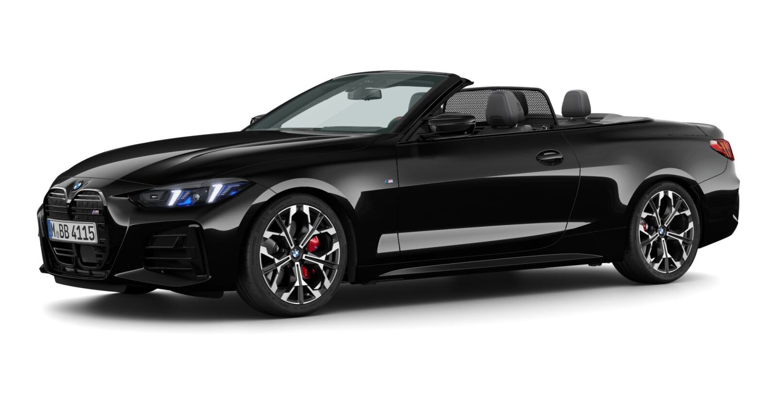 BMW M440i xDrive Cabrio in Schwarz von vorne BMW M440i xDrive Cabrio in Schwarz von vorne