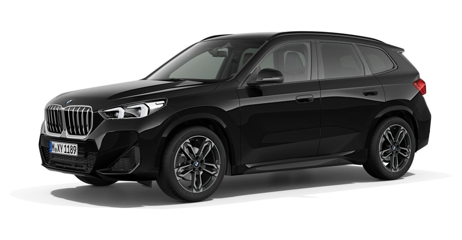 BMW X1 sDrive20i in Schwarz von vorne BMW X1 sDrive20i in Schwarz von vorne