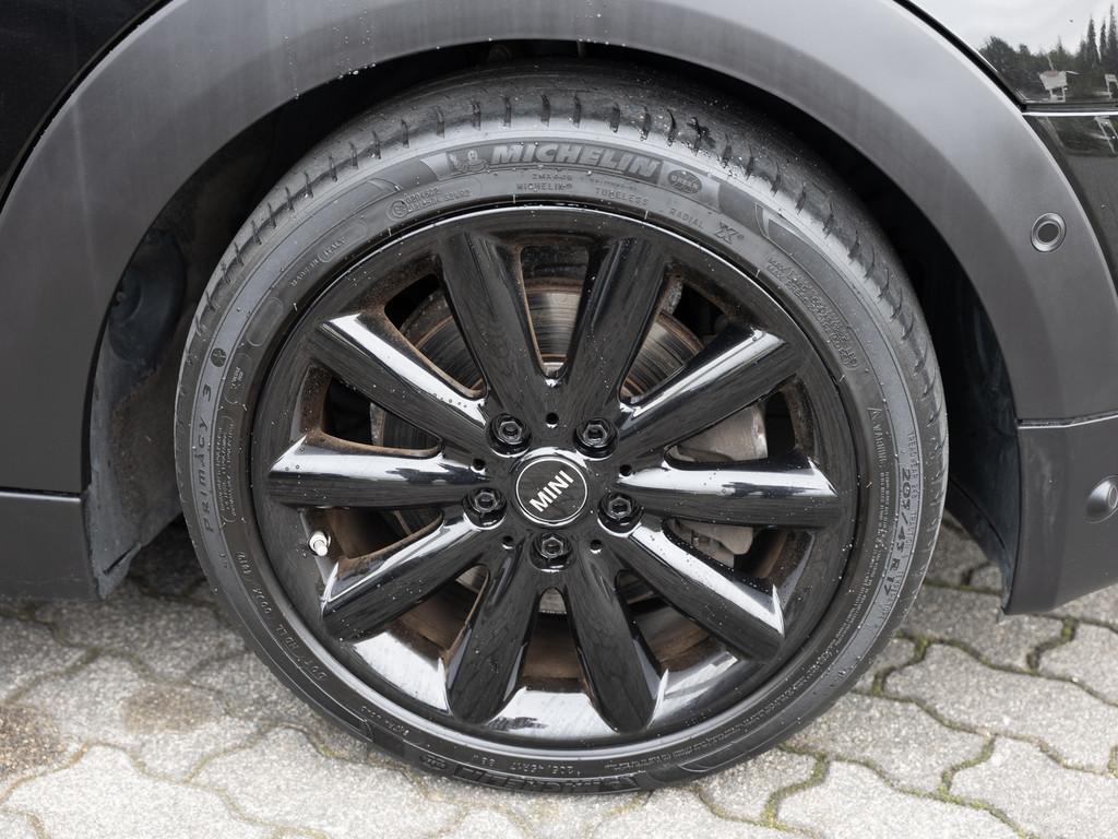 Originalaufnahme des Fahrzeugs Originalaufnahme des Fahrzeugs