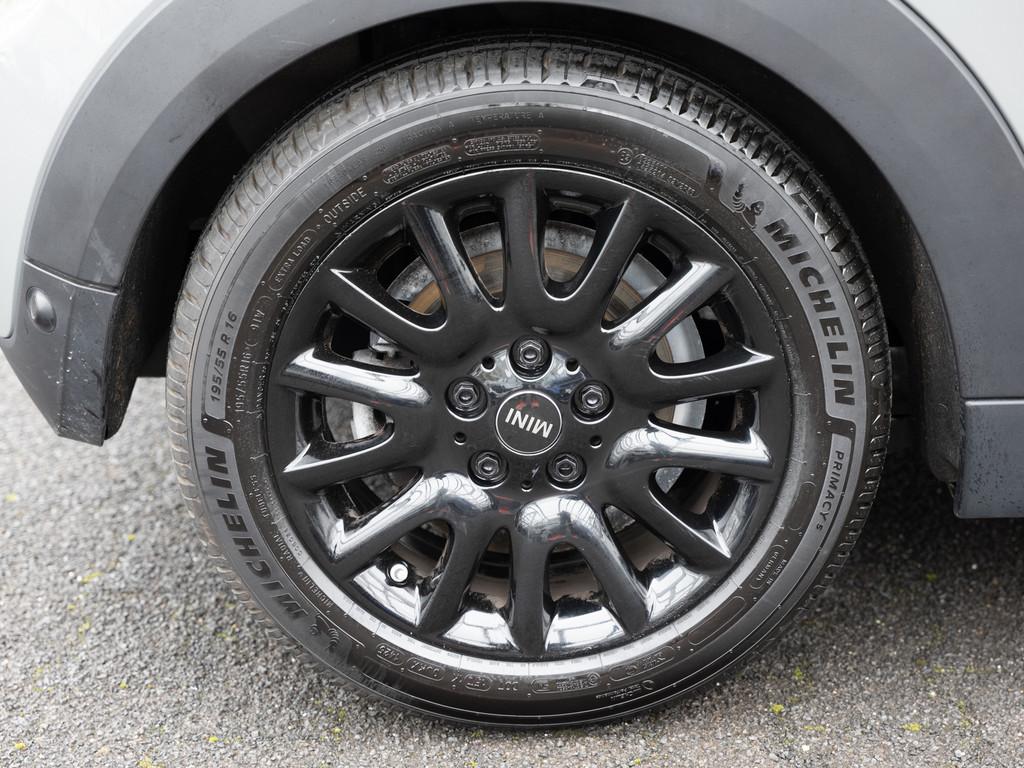 Originalaufnahme des Fahrzeugs