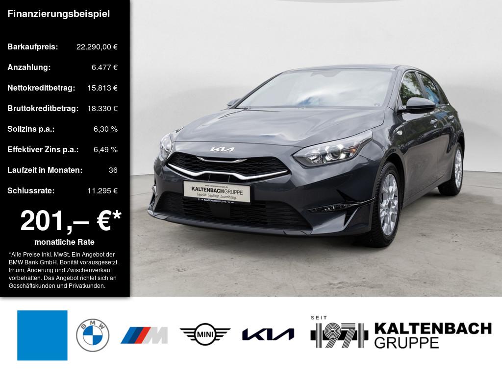 KIA Ceed 1.5 T-GDI Vision in Grau von vorne KIA Ceed 1.5 T-GDI Vision in Grau von vorne