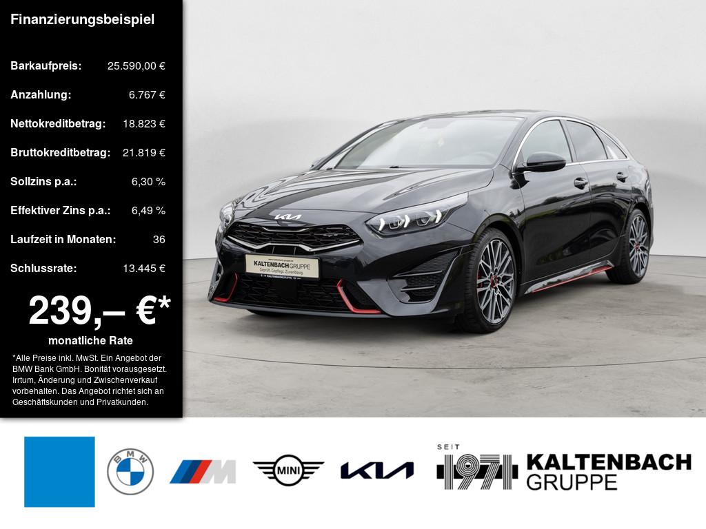 KIA pro ceed 1.6 T-GDI GT in Schwarz von vorne KIA pro ceed 1.6 T-GDI GT in Schwarz von vorne