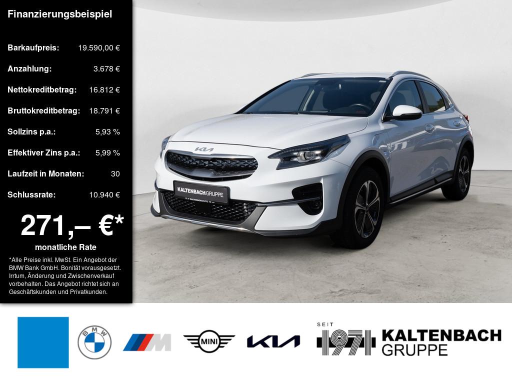 KIA Xceed 1.6 Plug-in Hybrid Vision in Weiß von vorne