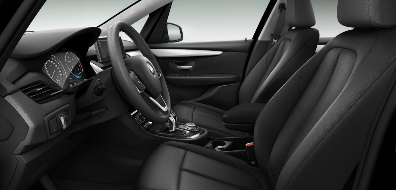 BMW BMW 2er im Innenraum seitlich BMW BMW 2er im Innenraum seitlich