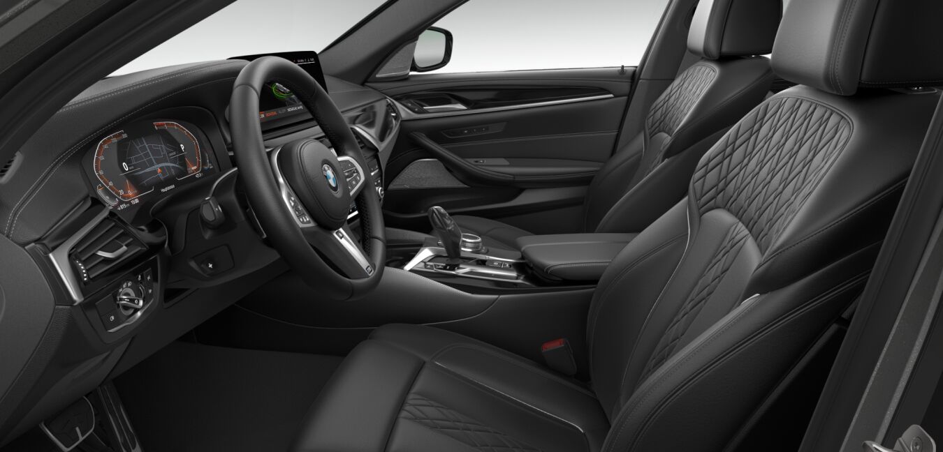 BMW BMW 5er im Innenraum seitlich BMW BMW 5er im Innenraum seitlich