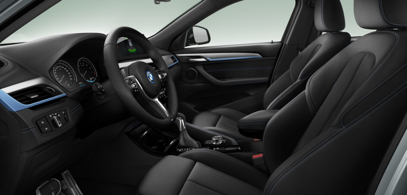 BMW BMW X im Innenraum seitlich BMW BMW X im Innenraum seitlich
