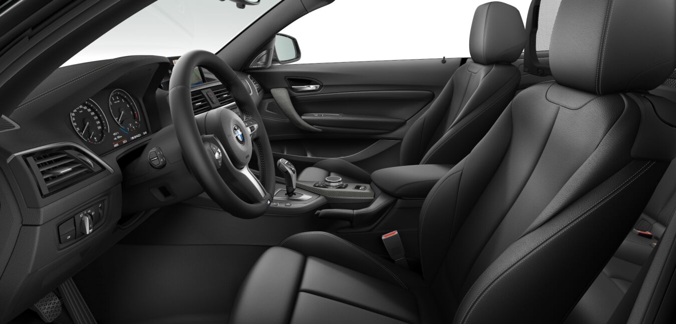 BMW BMW 2er im Innenraum seitlich