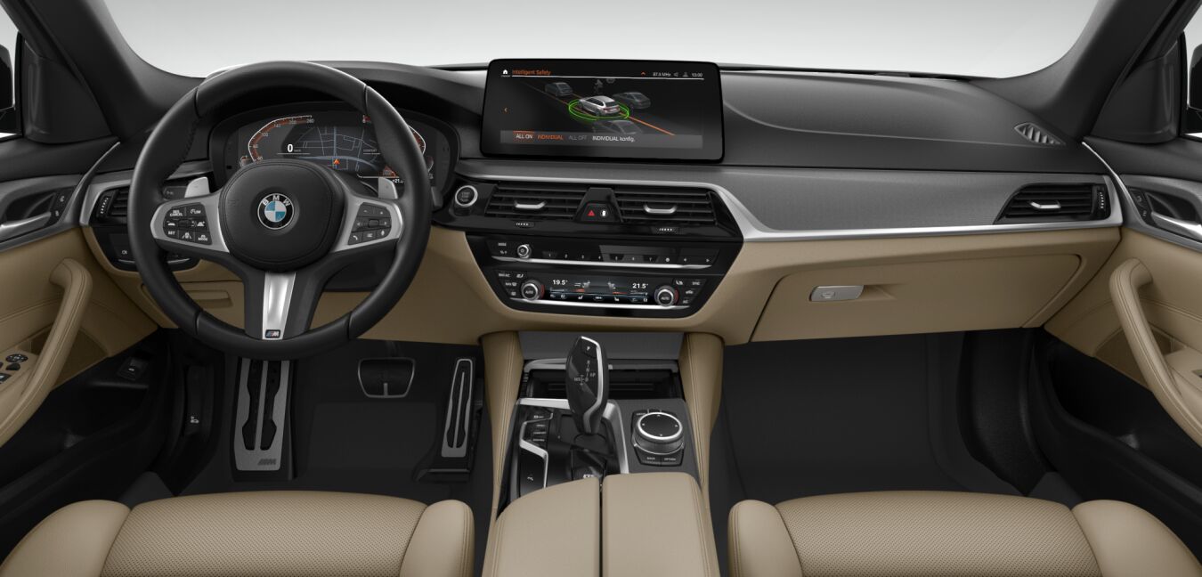 BMW BMW 5er im Innenraum von vorne BMW BMW 5er im Innenraum von vorne