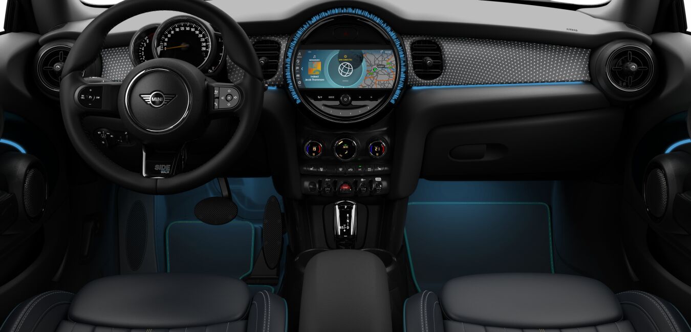 MINI MINI Cabrio im Innenraum von vorne