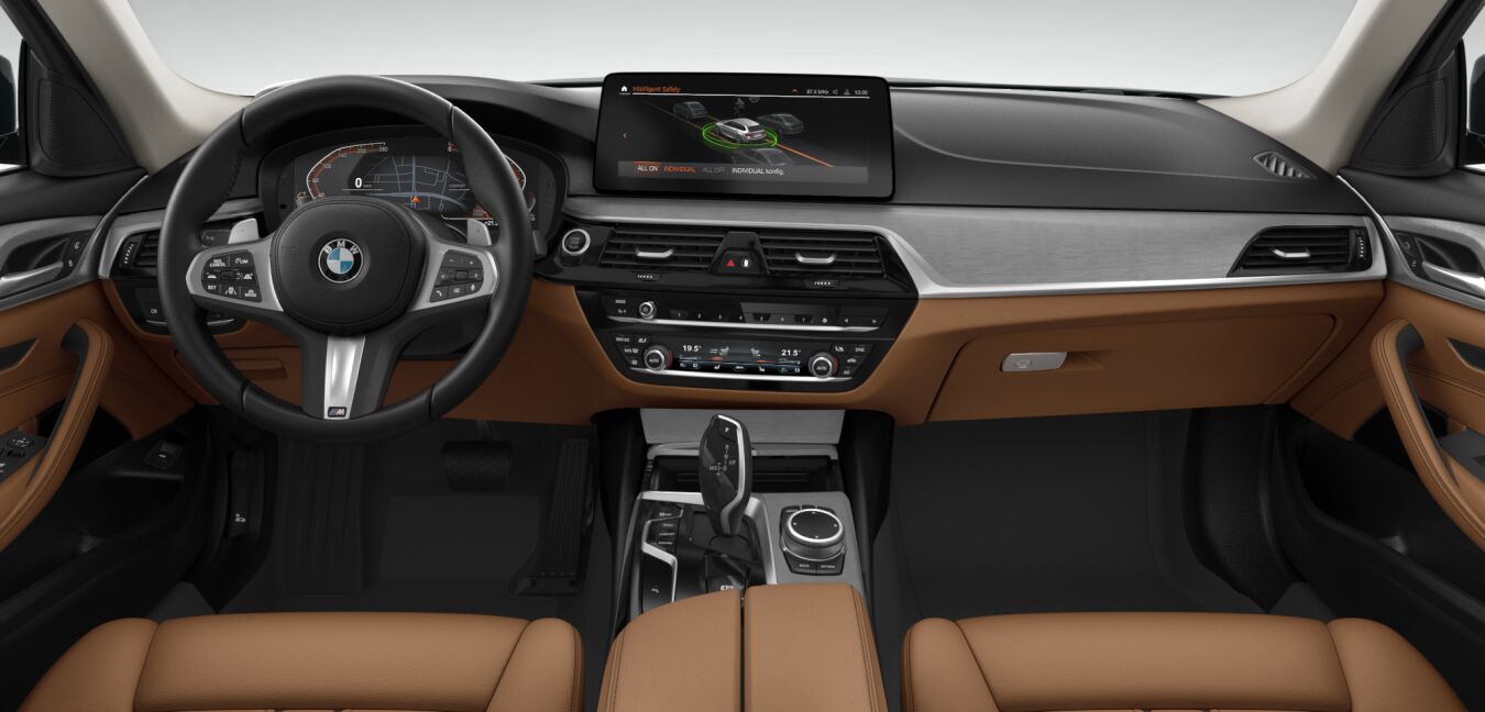 BMW BMW 5er im Innenraum von vorne BMW BMW 5er im Innenraum von vorne
