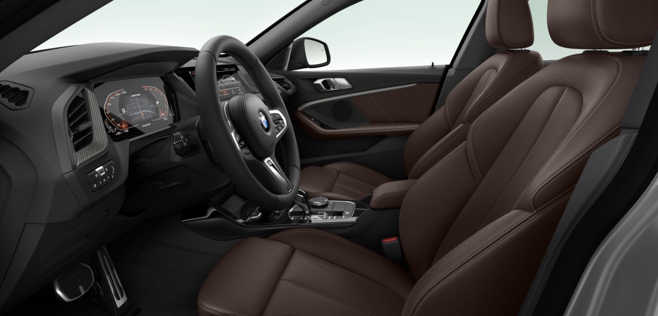 BMW BMW 2er im Innenraum seitlich BMW BMW 2er im Innenraum seitlich