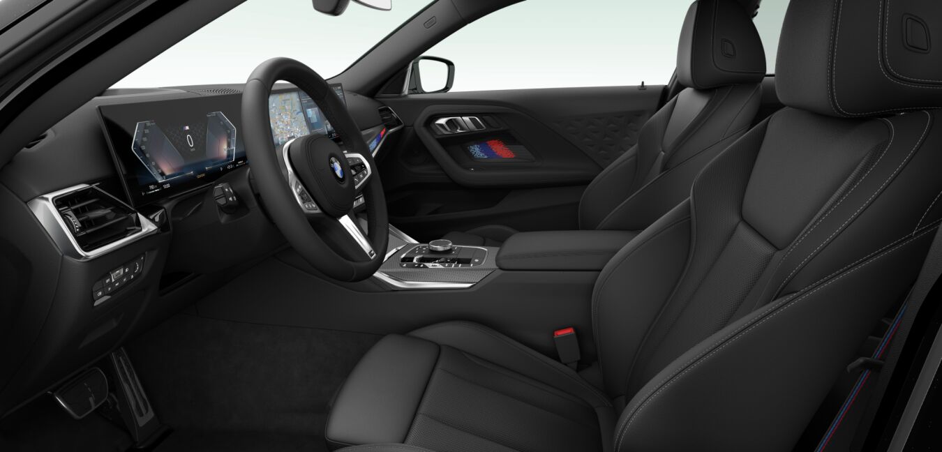BMW BMW 2er im Innenraum seitlich BMW BMW 2er im Innenraum seitlich