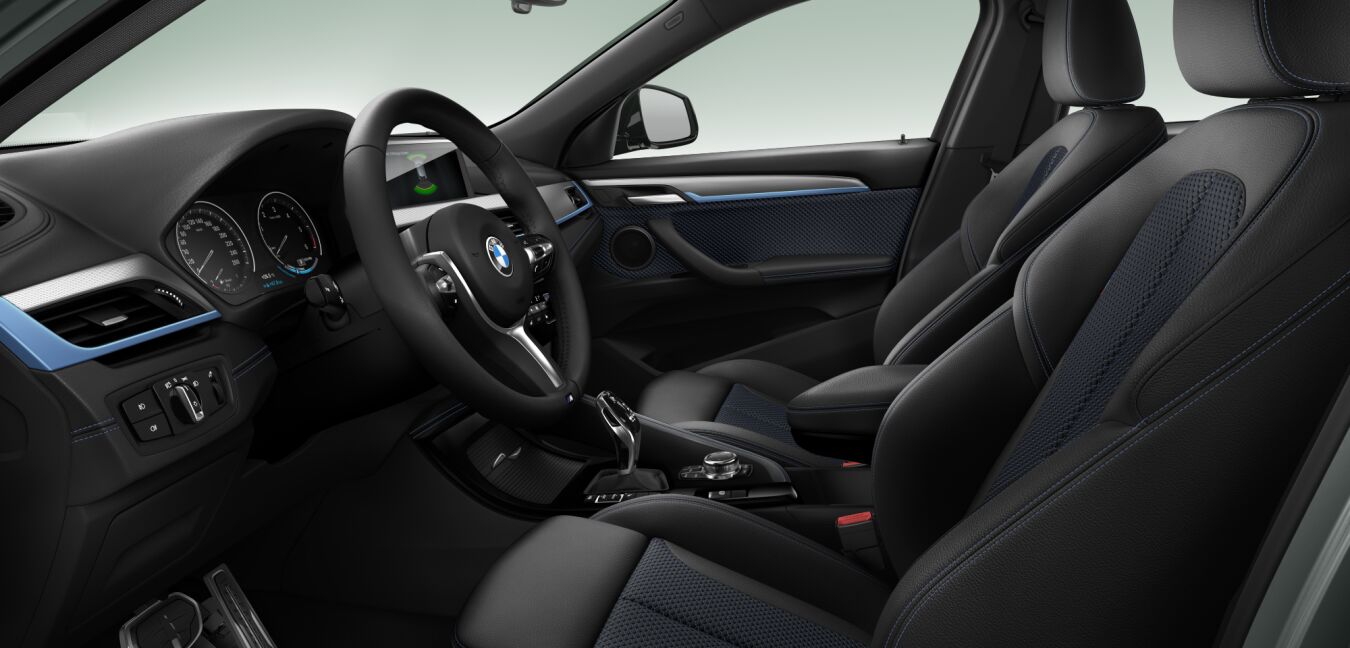BMW BMW X im Innenraum seitlich BMW BMW X im Innenraum seitlich