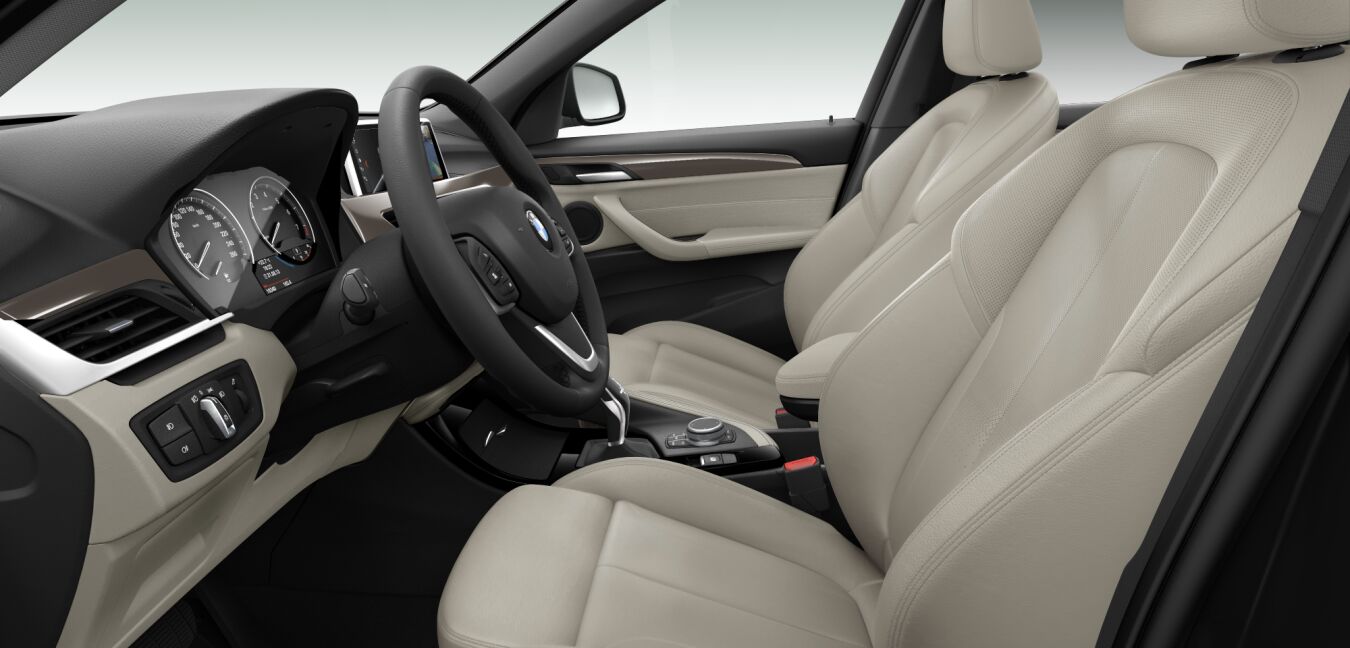 BMW BMW X im Innenraum seitlich BMW BMW X im Innenraum seitlich