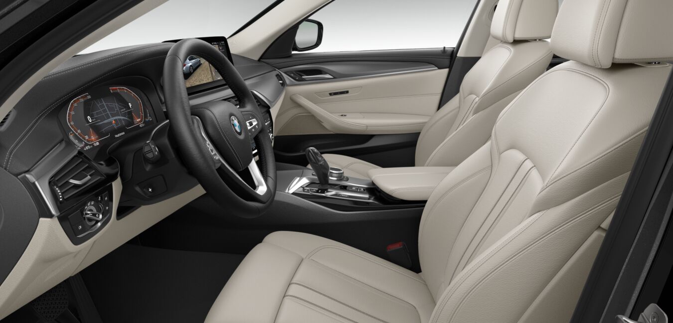 BMW BMW 5er im Innenraum seitlich BMW BMW 5er im Innenraum seitlich