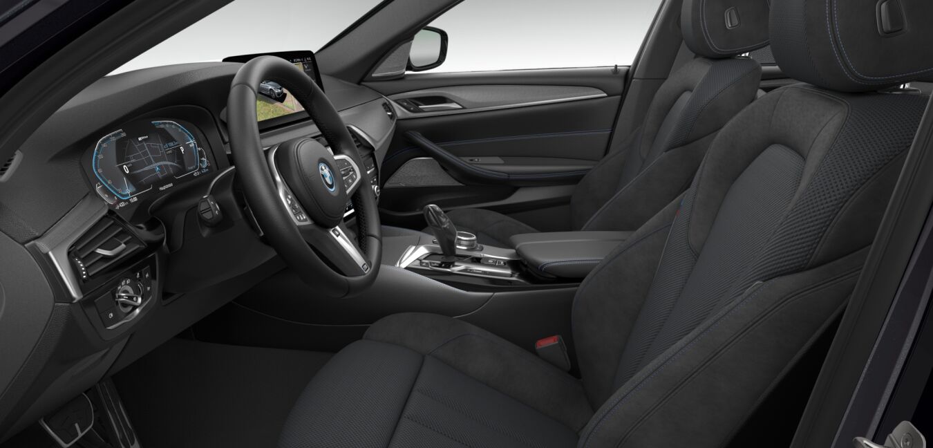 BMW BMW 5er im Innenraum seitlich
