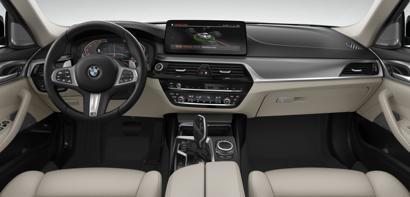 BMW BMW 5er im Innenraum von vorne BMW BMW 5er im Innenraum von vorne