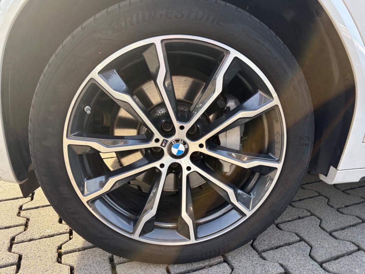 Originalaufnahme des Fahrzeugs