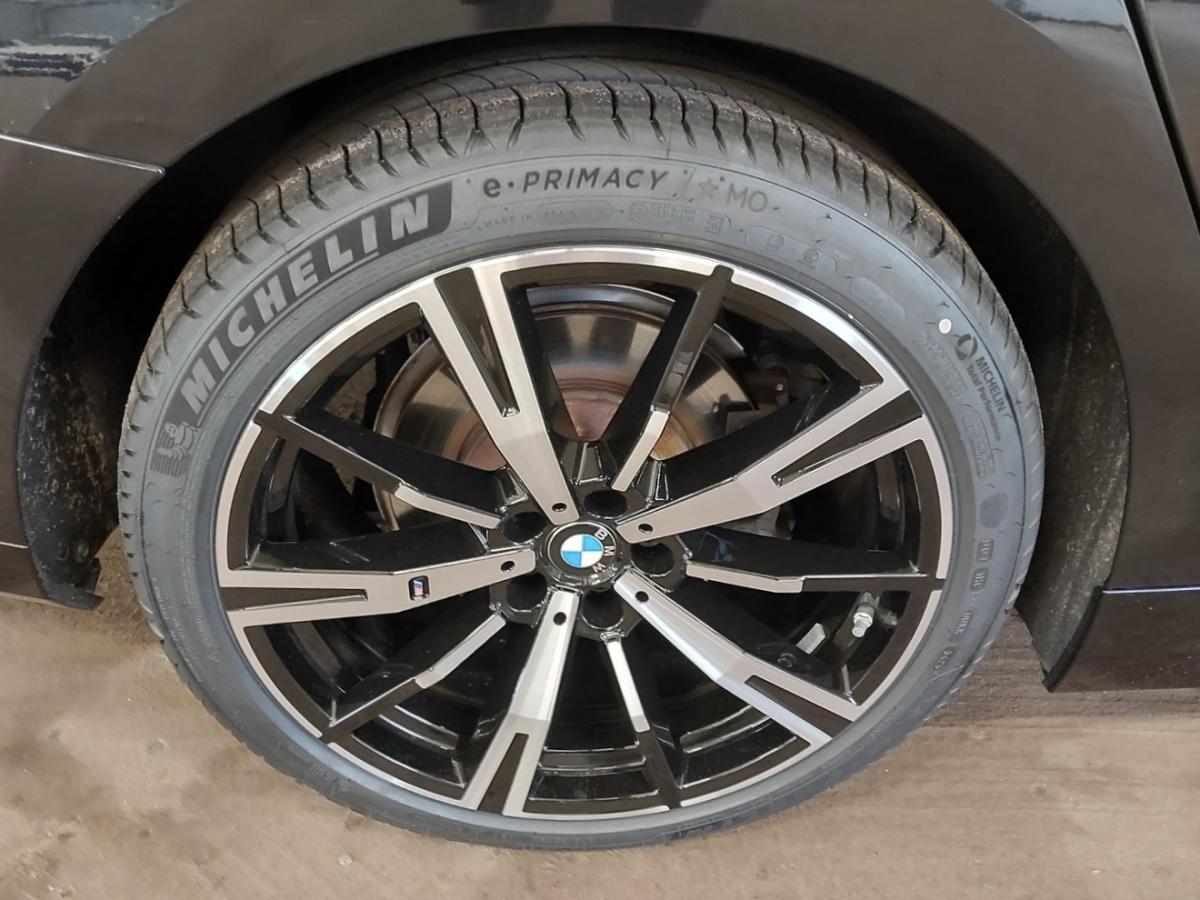 Originalaufnahme des Fahrzeugs