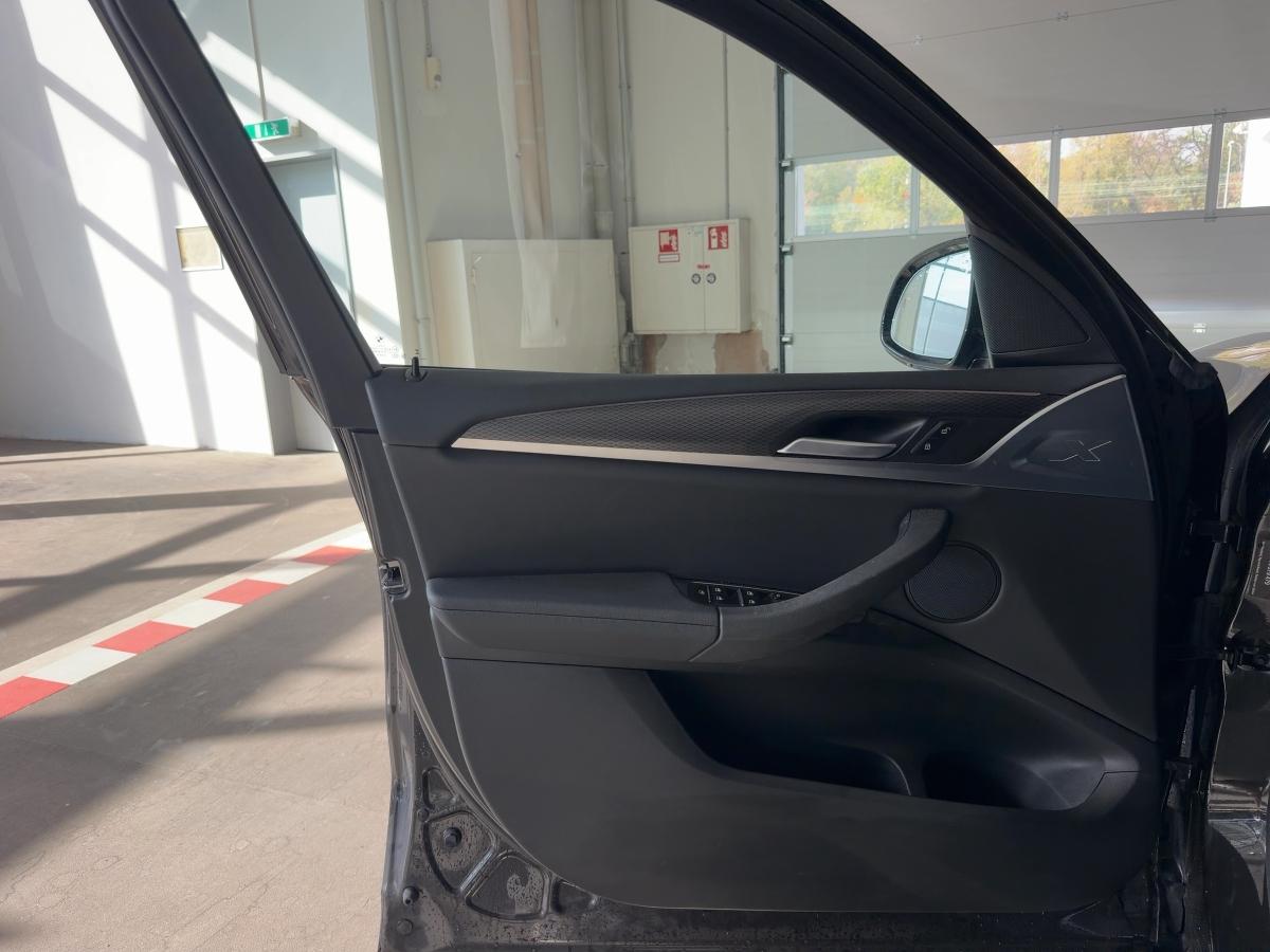 Originalaufnahme des Fahrzeugs