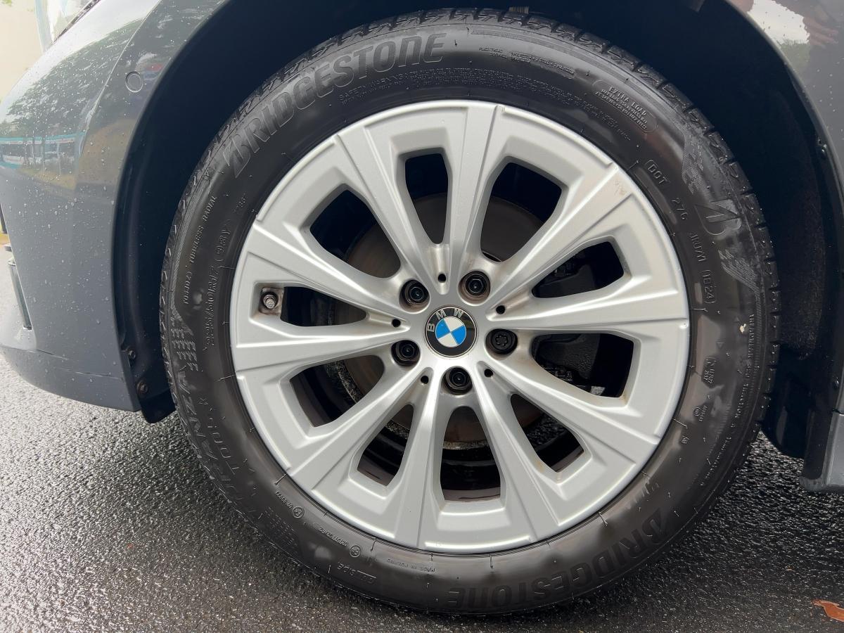 Originalaufnahme des Fahrzeugs Originalaufnahme des Fahrzeugs
