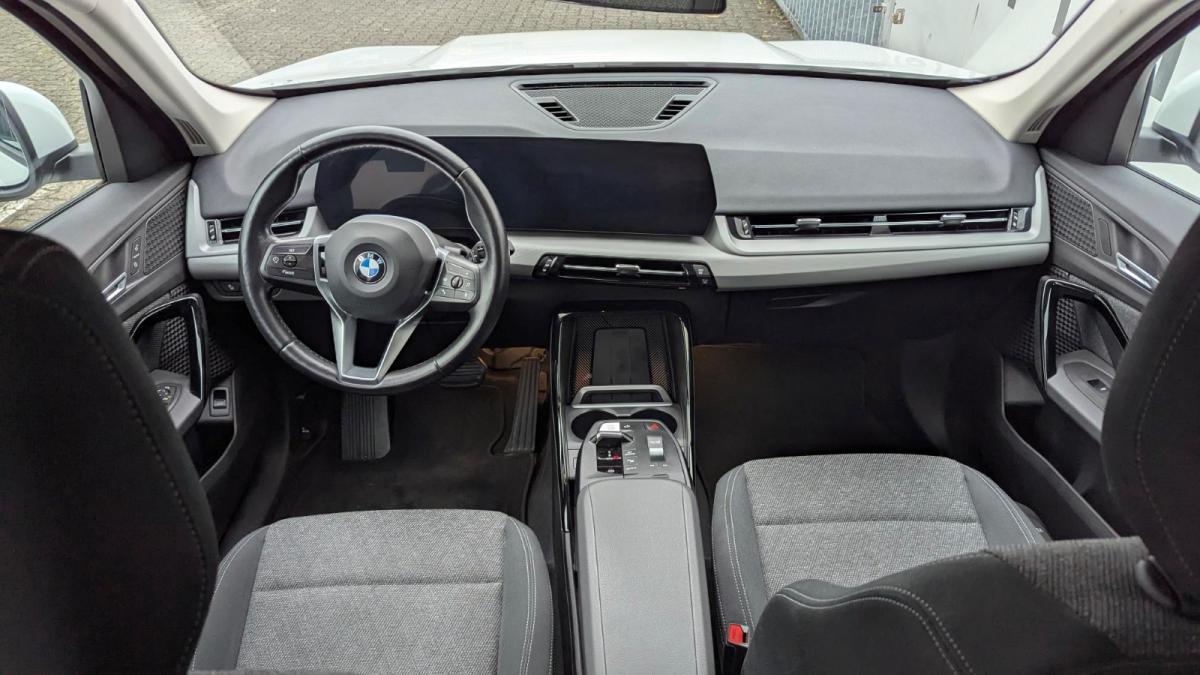 Originalaufnahme des Fahrzeugs Originalaufnahme des Fahrzeugs