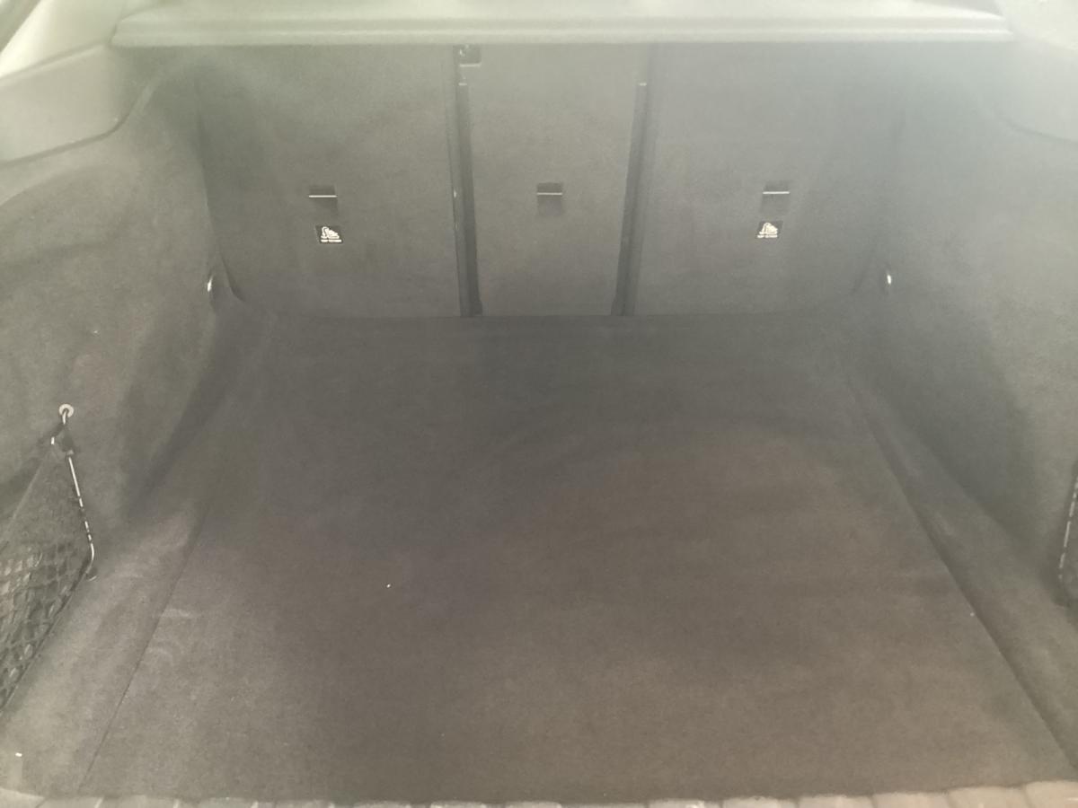 Originalaufnahme des Fahrzeugs Originalaufnahme des Fahrzeugs