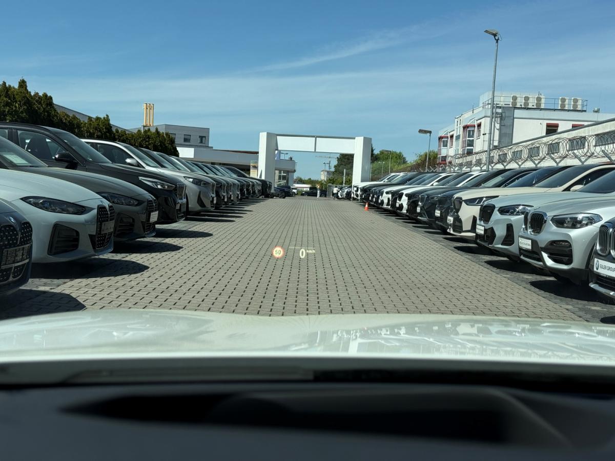 Originalaufnahme des Fahrzeugs Originalaufnahme des Fahrzeugs