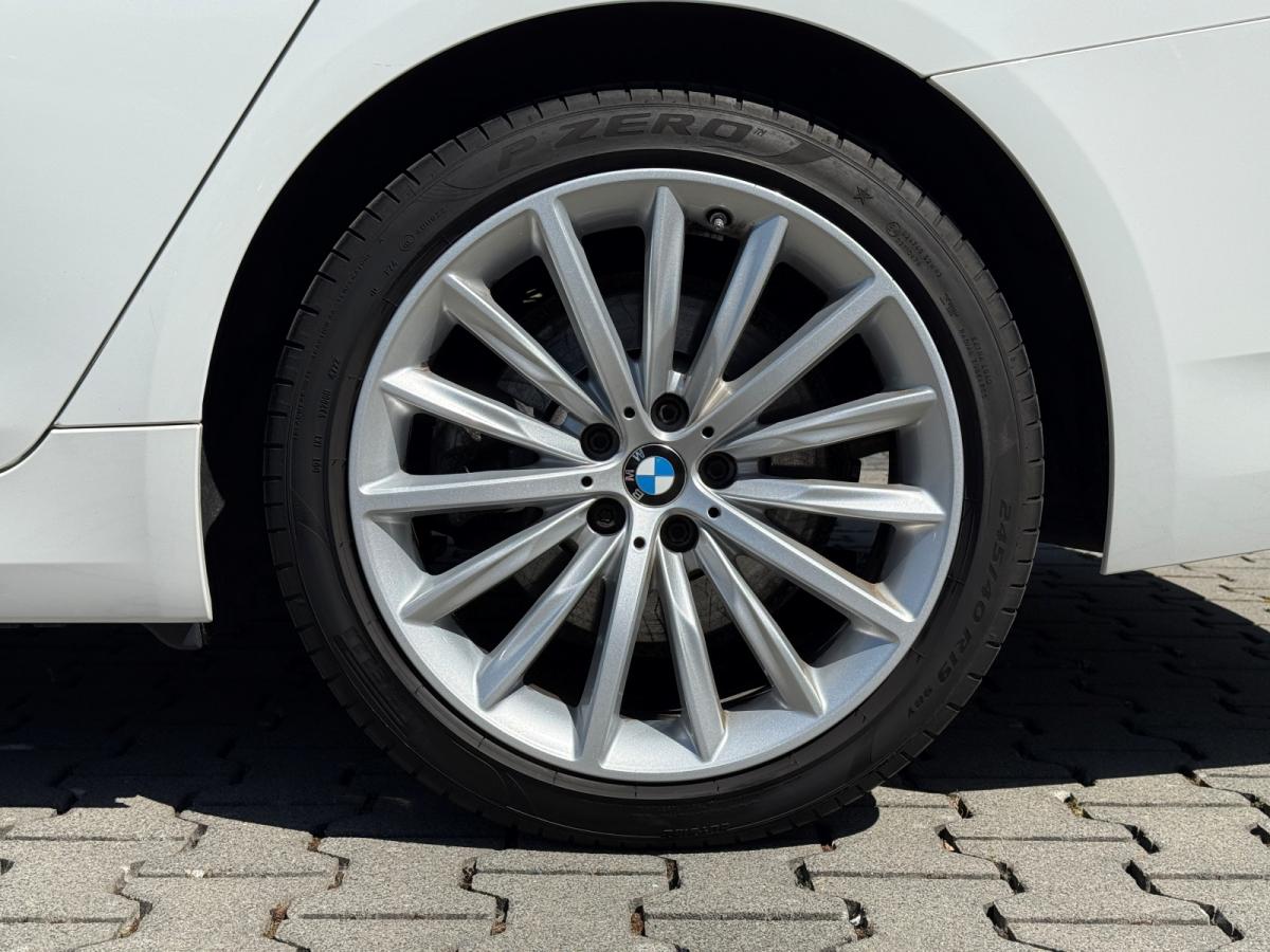 Originalaufnahme des Fahrzeugs Originalaufnahme des Fahrzeugs