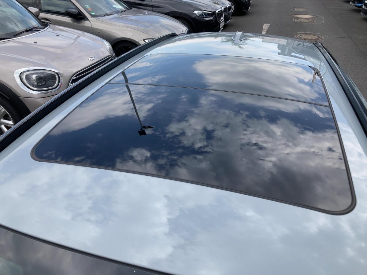 Originalaufnahme des Fahrzeugs Originalaufnahme des Fahrzeugs