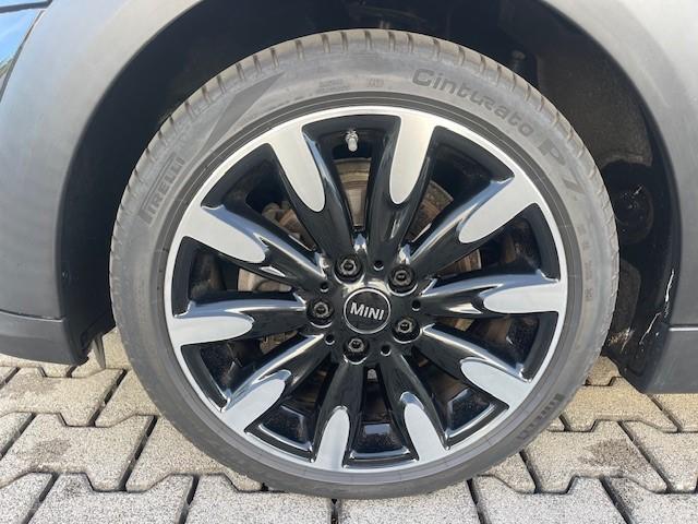 Originalaufnahme des Fahrzeugs
