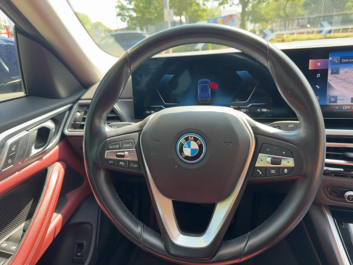 Originalaufnahme des Fahrzeugs Originalaufnahme des Fahrzeugs