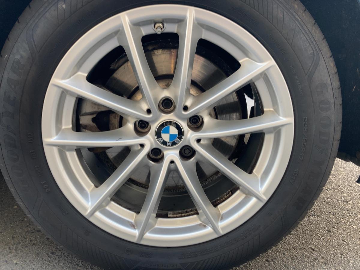 Originalaufnahme des Fahrzeugs Originalaufnahme des Fahrzeugs