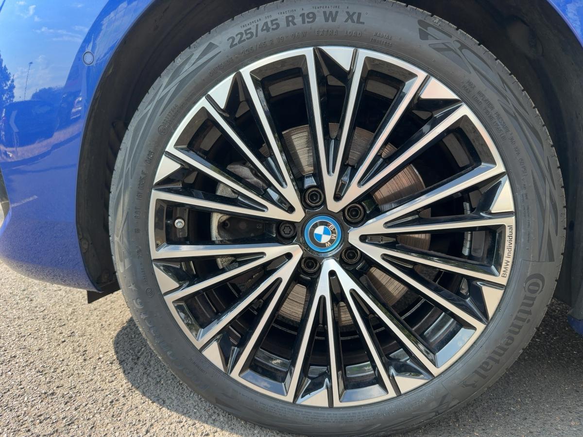 Originalaufnahme des Fahrzeugs Originalaufnahme des Fahrzeugs