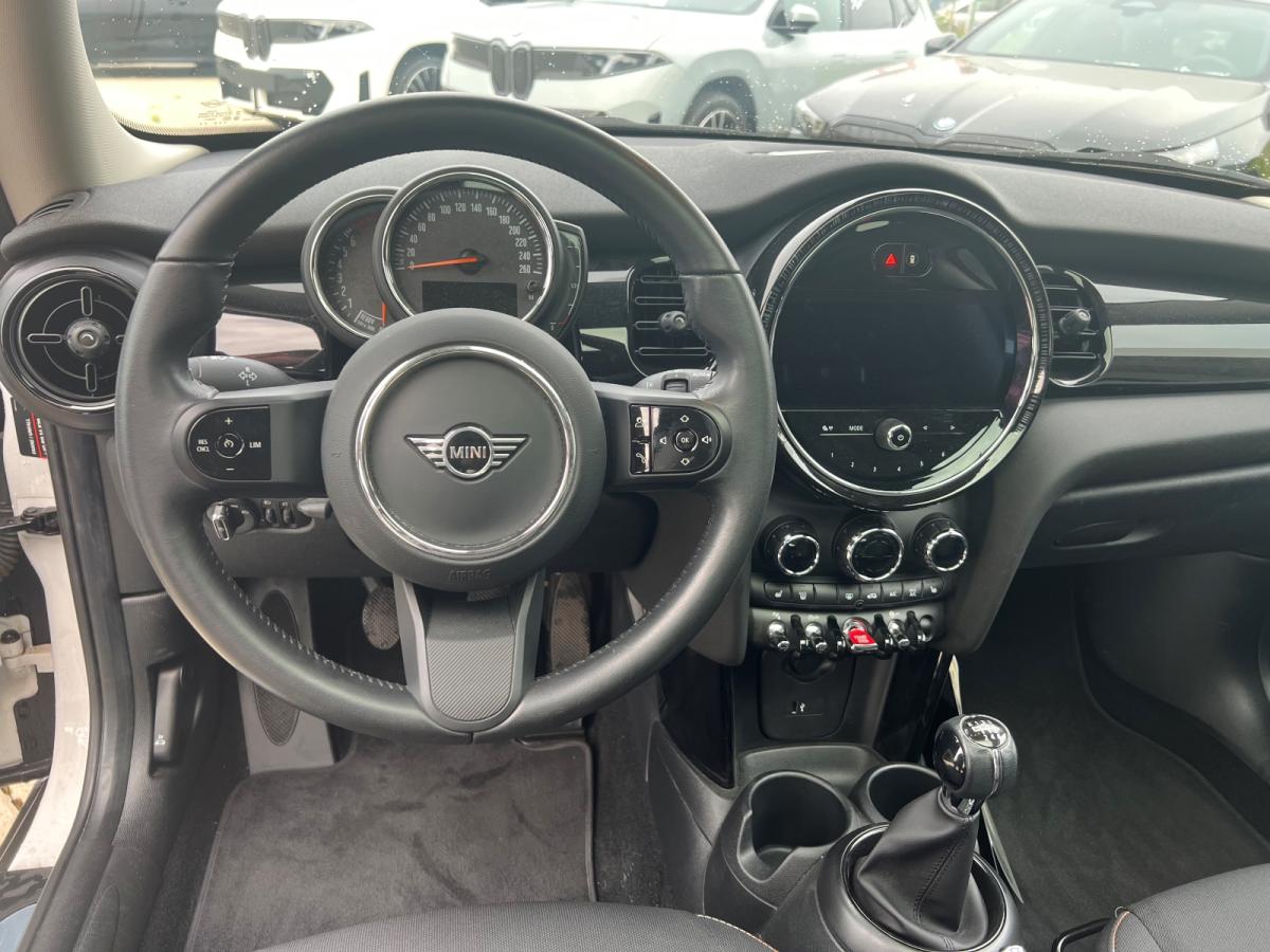 Originalaufnahme des Fahrzeugs