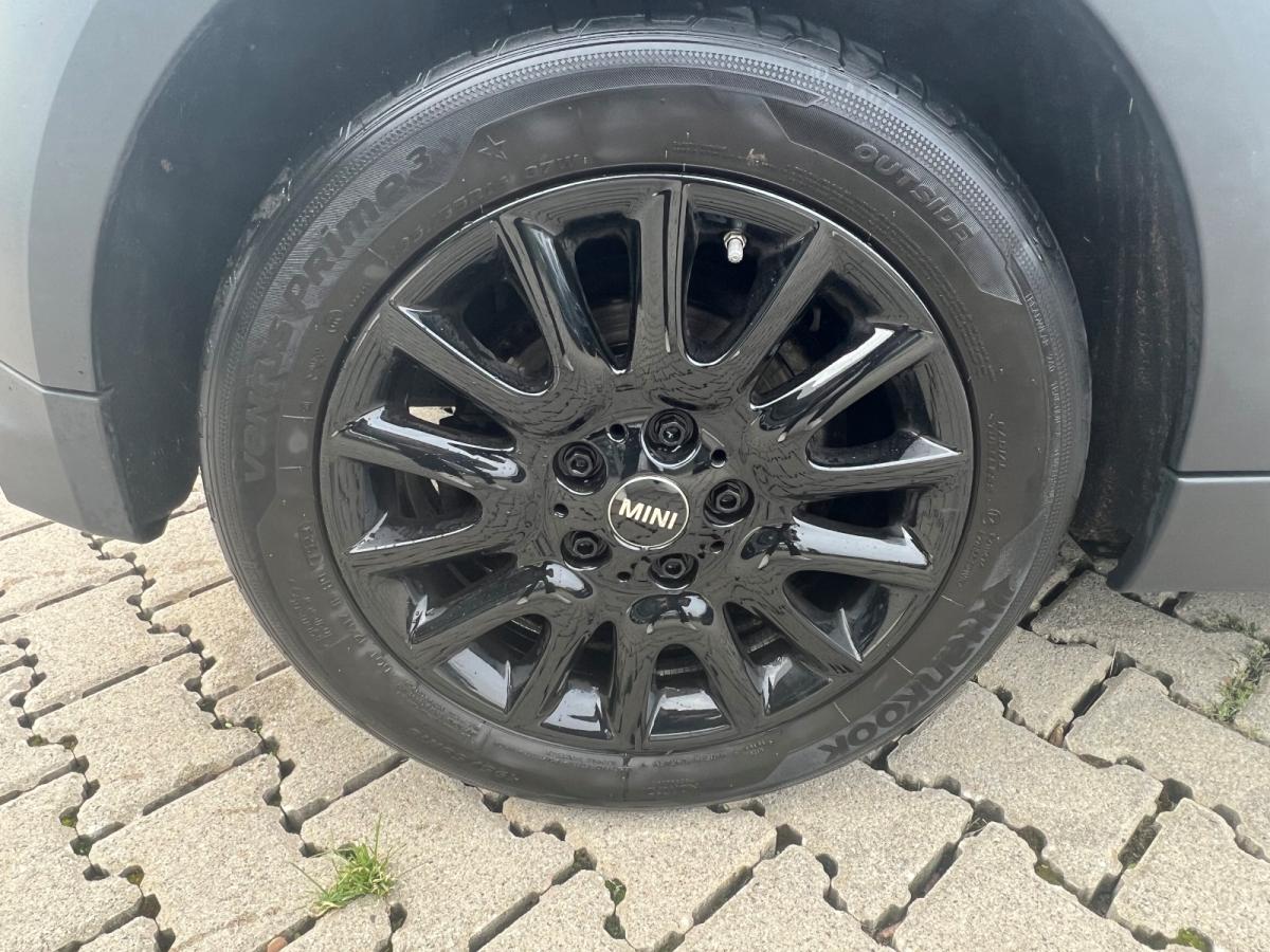 Originalaufnahme des Fahrzeugs