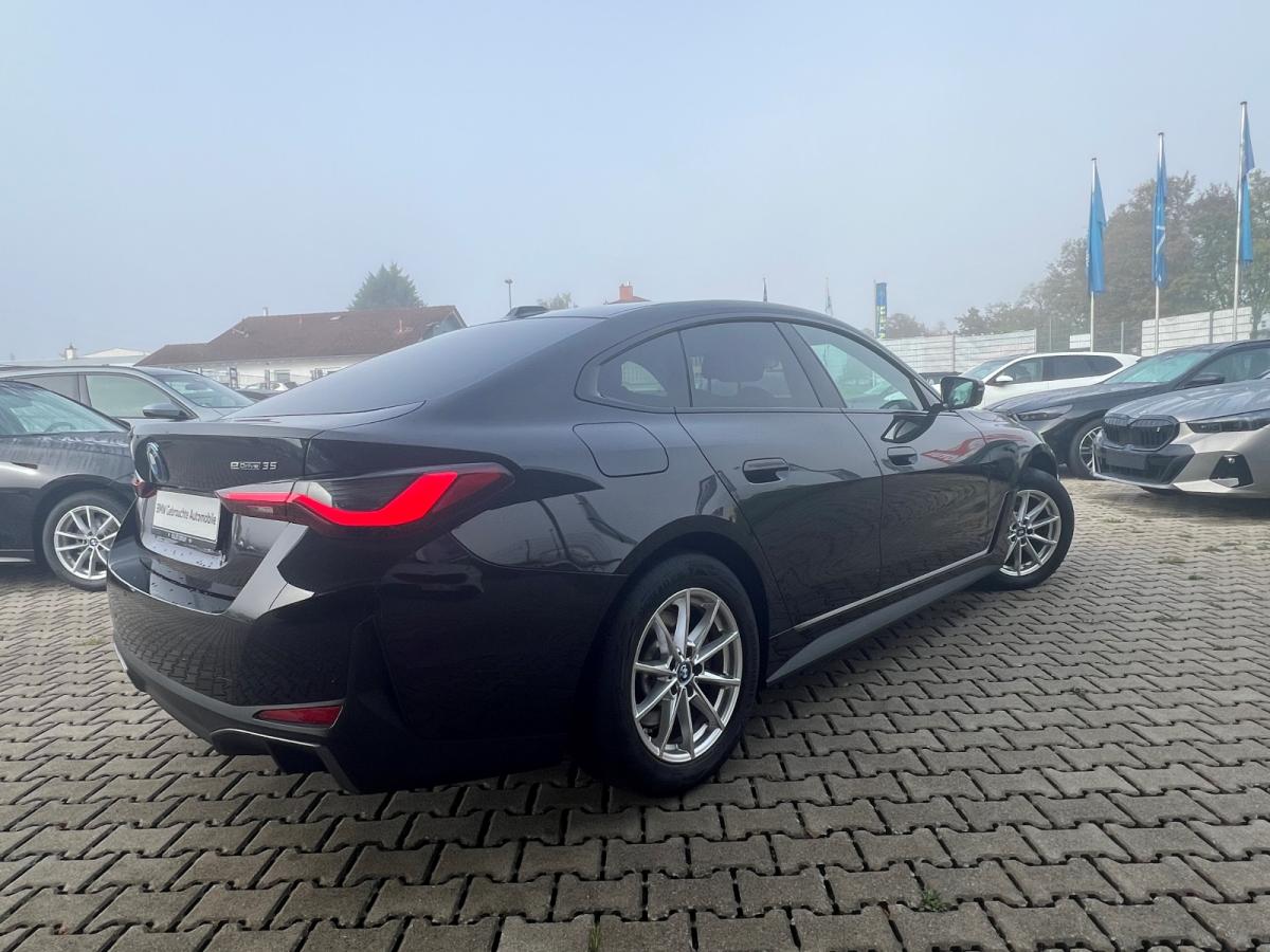 Originalaufnahme des Fahrzeugs