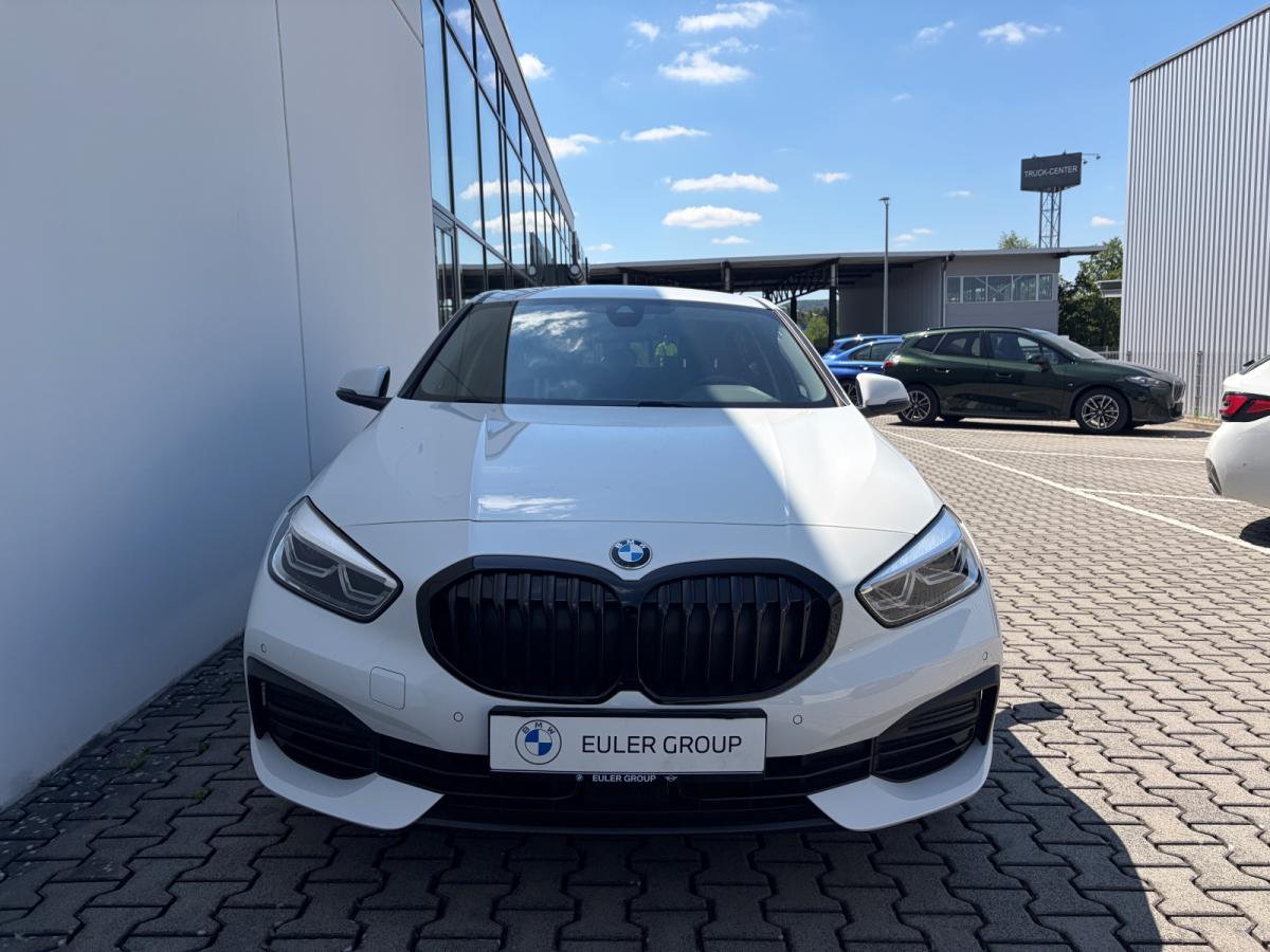 Originalaufnahme des Fahrzeugs Originalaufnahme des Fahrzeugs