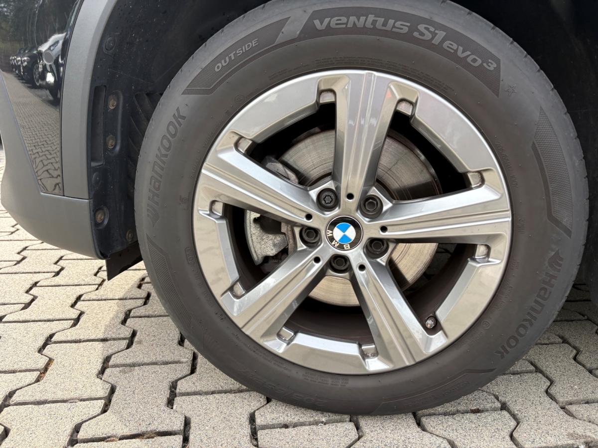 Originalaufnahme des Fahrzeugs